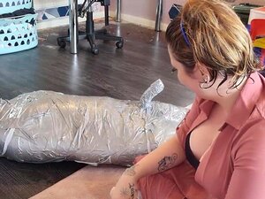 Déesse salope hawt momifiée cliente ! - SADOMASOCHISME, Esclavage,