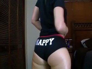 Préparez-vous à être ébloui par ces belles-belles-filles sexy qui