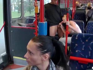 Baiser dans le bus,