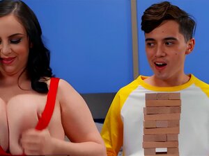 Brazzers-BBW Milly Marque Des Jeux, Commande Des Pizzas Et Baise