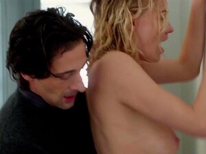 Yvonne Strahovski - Nuit à Manhattan (2016)