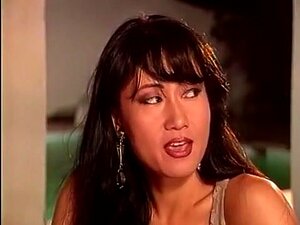 La pornstar la plus chaude Kaitlyn Ashley dans une pipe incroyable,