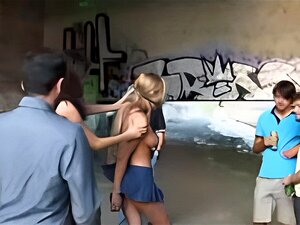 sexe en ville avec une fille roumaine. sexe en ville avec une fille