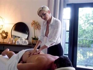 Plus profond. La masseuse Skye séduit l'homme marié contre son gré