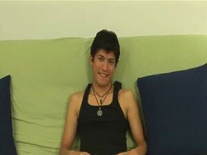 Vidéo gay Gino frappait des endroits doux qui rendaient Leon cochon