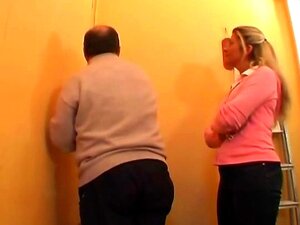 L'aventure sexuelle d'un bricoleur mature