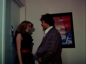 Retournez dans les années 80 avec ces étoiles du X vintage. Plongez