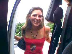 Découvrez le plaisir ultime alors qu'une beauté époustouflante