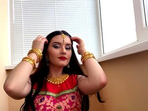 La Bhabhi indienne Desi Alyssa Quinn se fait baiser sauvagement et