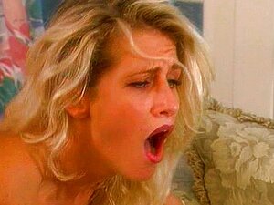 La blonde pute obtient ce dont elle a besoin