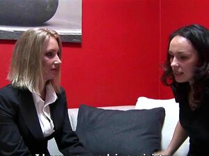 TEMPS DE GANG BANG POUR UNE MILF MARIÉE