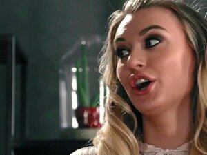 Alexis Fawx fait jouir Natalia Starr grâce aux techniques de massage