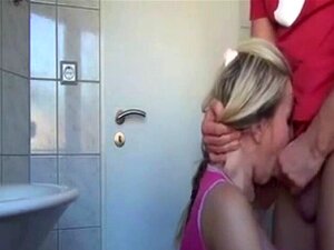 baise rapide dans la salle de bain. baise rapide dans la chambre de