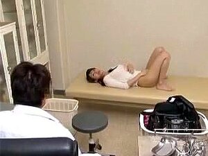 docteur baise un patient en clinique