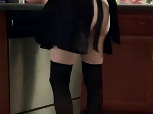 Pipi Désespéré Excité dans Mon Tablier (Cuisine)