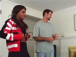 La pornstar incroyable Bacardi Breeze dans les meilleurs plans à