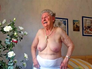 Compilation de diapositives de grand-mère OmaGeiL. Grand-mères sexy
