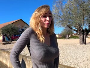 Doubler le Désir: La Sublime Fantaisie d'Elisa