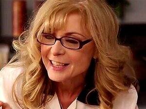 petites poitrines matures