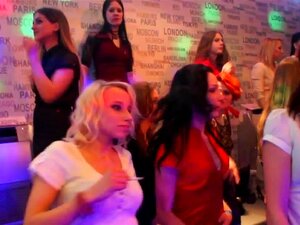 Cfnm bas européens baise, Cfnm bas européens mignonne baisée en