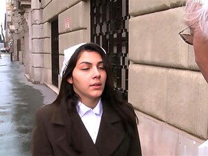 Sexe hardcore avec un modèle nu