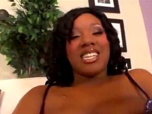 La BBW Talicious se fait prendre en anal profond