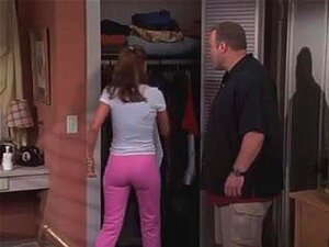 Leah Remini : Hawt Sassy BOOTY - Ameman