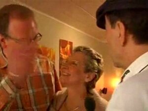 Regarde du sexe avec une grand-mère