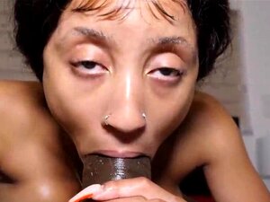 louie smalls adore baiser ce petit nain de 4 pieds