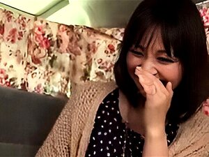 Découvrez le plaisir ultime alors qu'une MILF japonaise