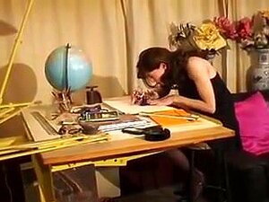 Maude Baccardi ramassée par 2 mecs sur la route., Une autre vidéo