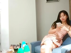 Découvrez le charme sensuel des beautés asiatiques dans cette vidéo