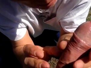 Meilleure vidéo gay amateur avec des scènes de pipe en plein air