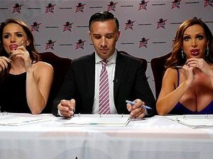 Nikki Benz & Tori Black jugent leurs compétences en pipe dans DP Star