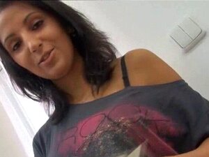 Samante a exhibé son corps sexy mais va jusqu'au bout quand s.
