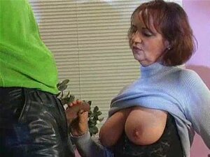 une mature allemande se fait baiser