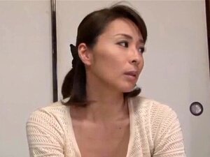 Hisae Yabe Mature japonaise. La jolie nana Hisae Yabe Mature japonaise