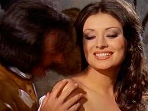 La jolie Antonia, d'abord Monica puis Dimonia (1972)