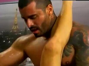 Des bites brunes bronzées, des mecs baisent le sex-gif gay Alexsander