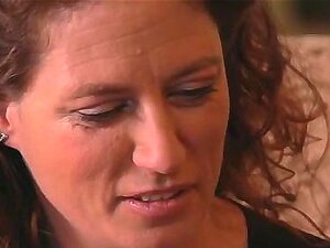 Des femmes superbes se déchaînent lors d'une soirée échangiste