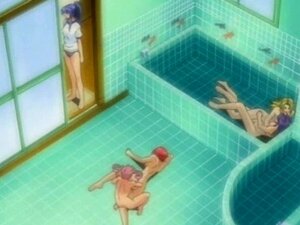 De magnifiques petites amies hentai du collège libèrent leur côté