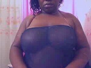 Expérimentez le plaisir ultime avec notre superbe diva noire aux