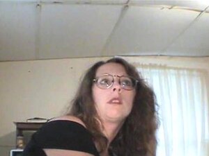 Street Hoe Connie parle de sa vie d'épave de train
