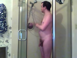 Je prenais une douche et je pensais partager.