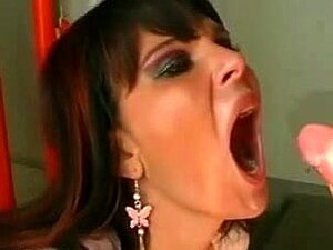 BJ amateur et avale de sperme