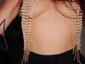 Gina. Regarde Gina maintenant ! - Gina Carla, Asmr, Joi, Seins,