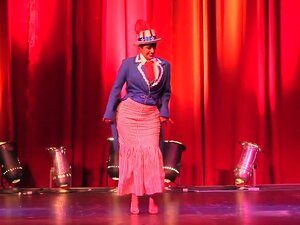 Burlesque Strip SHOW 125 Coco Lectric Nude Viva