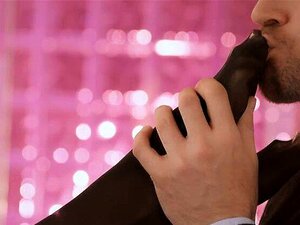 Un sexe érotique torride avec Lana Rhoades