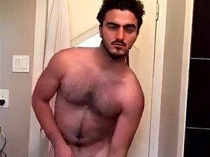 Mec arabe avec un gros chibre