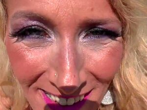 La belle-mère allemande que j'aimerais baiser Lana Vegas se fait